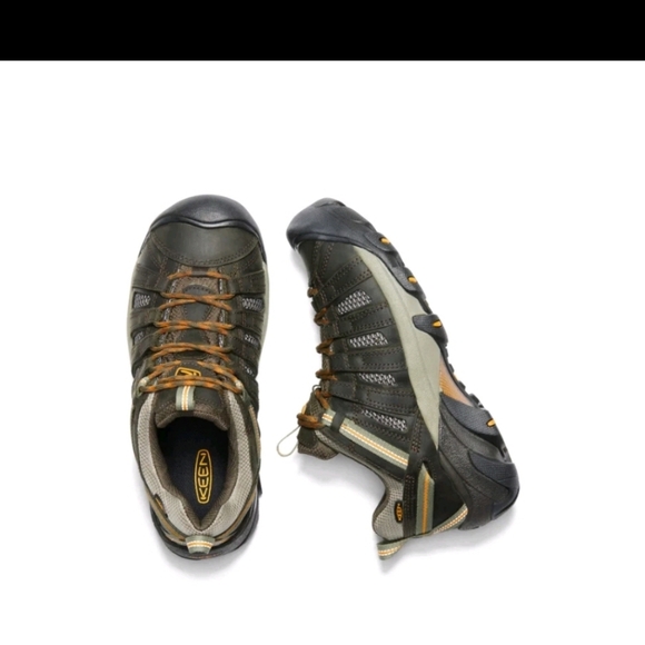 Keen Men's Voyageur All Terrain performance Hiking Shoes - Picture 8 of 9